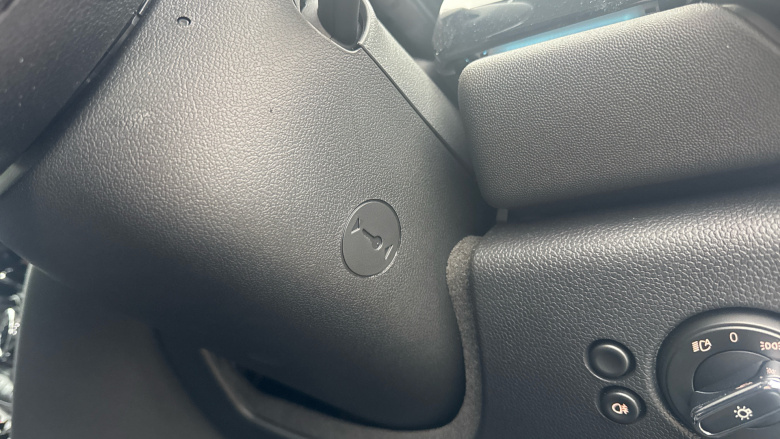 MINI Hatchback 1.5 Cooper Classic 5dr Auto Petrol Hatchback